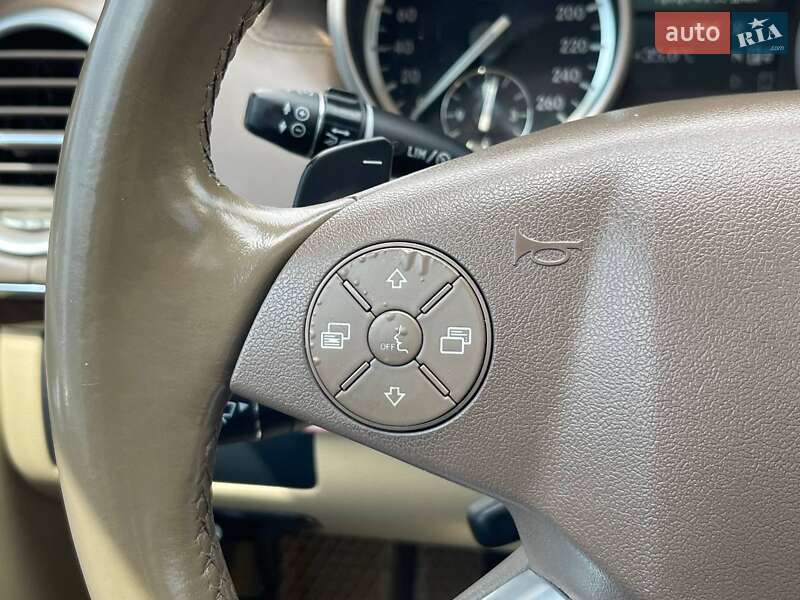 Позашляховик / Кросовер Mercedes-Benz GL-Class 2010 в Києві