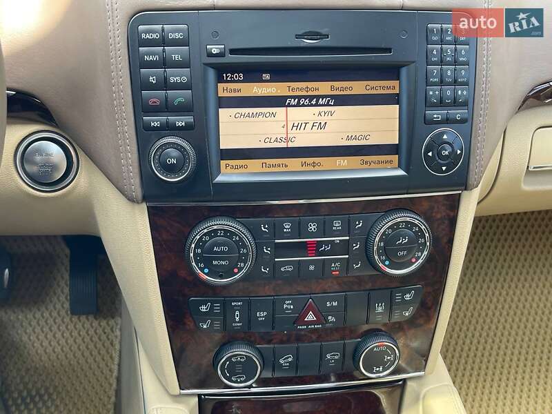 Позашляховик / Кросовер Mercedes-Benz GL-Class 2010 в Києві