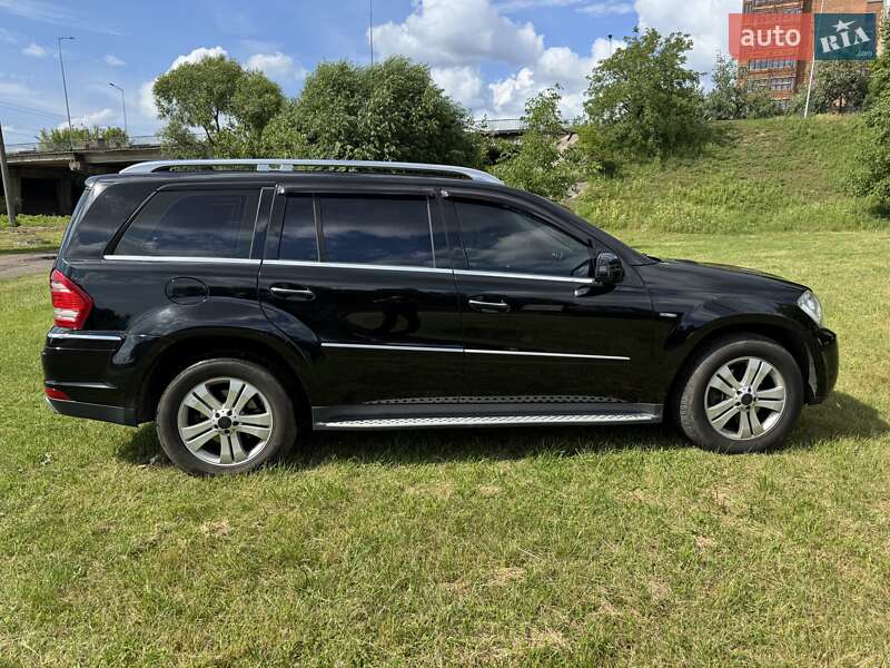 Позашляховик / Кросовер Mercedes-Benz GL-Class 2010 в Львові