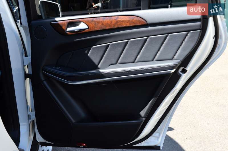 Внедорожник / Кроссовер Mercedes-Benz GL-Class 2014 в Киеве