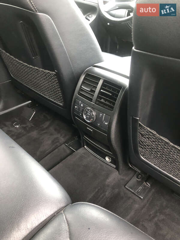 Позашляховик / Кросовер Mercedes-Benz GL-Class 2011 в Рівному