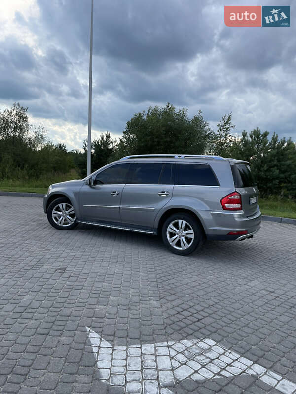Внедорожник / Кроссовер Mercedes-Benz GL-Class 2011 в Бобрке