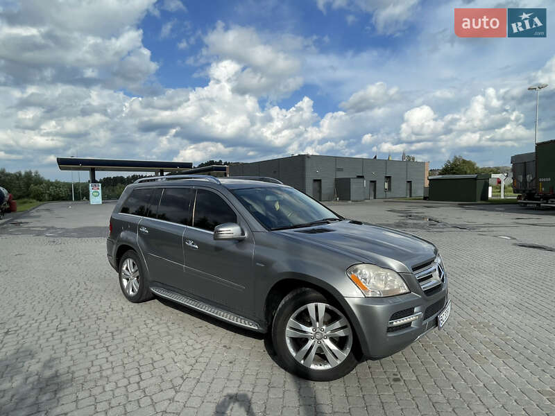 Внедорожник / Кроссовер Mercedes-Benz GL-Class 2011 в Бобрке