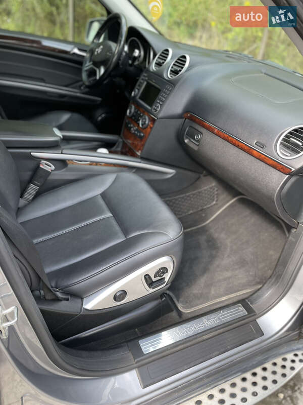 Внедорожник / Кроссовер Mercedes-Benz GL-Class 2011 в Бобрке