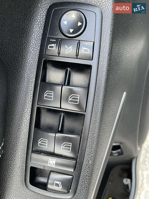 Внедорожник / Кроссовер Mercedes-Benz GL-Class 2011 в Бобрке