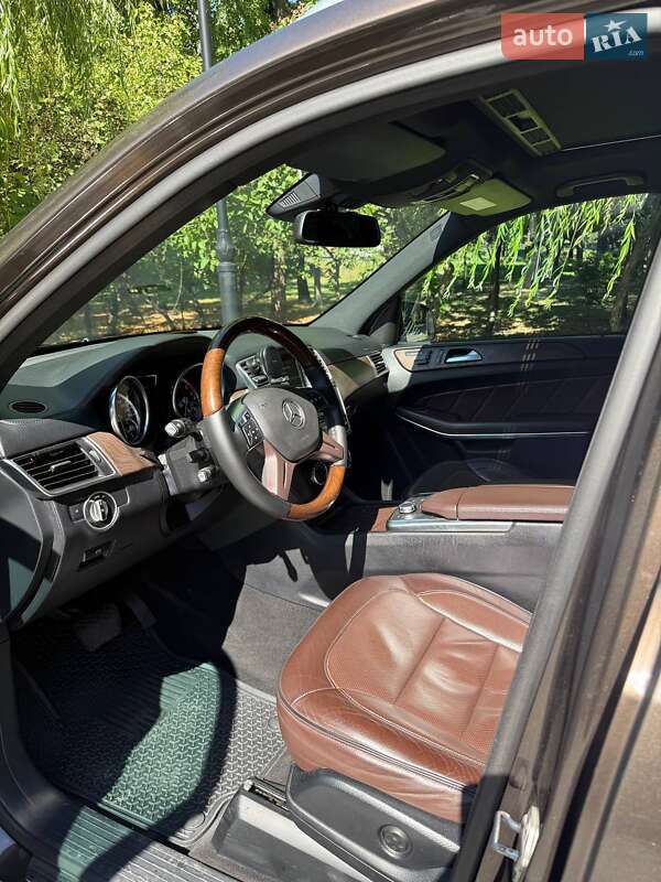 Внедорожник / Кроссовер Mercedes-Benz GL-Class 2013 в Киеве