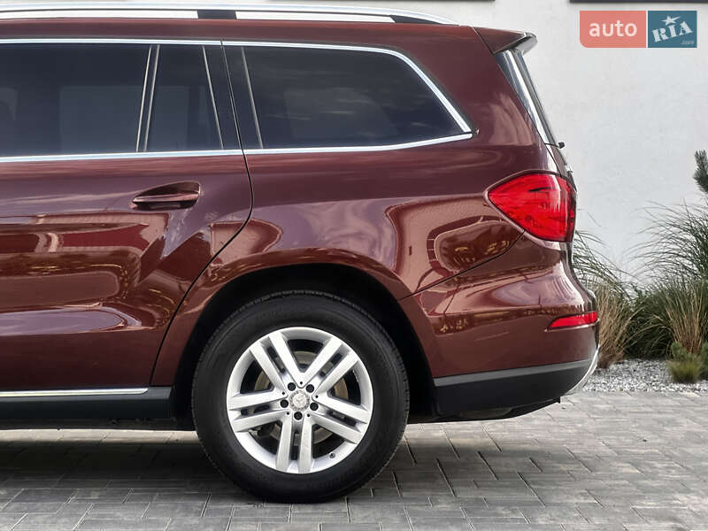 Позашляховик / Кросовер Mercedes-Benz GL-Class 2014 в Луцьку