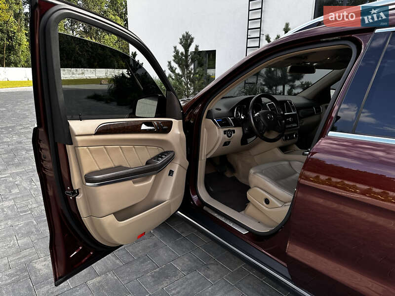 Позашляховик / Кросовер Mercedes-Benz GL-Class 2014 в Луцьку