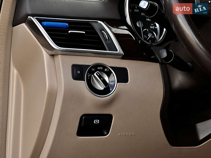 Позашляховик / Кросовер Mercedes-Benz GL-Class 2014 в Луцьку