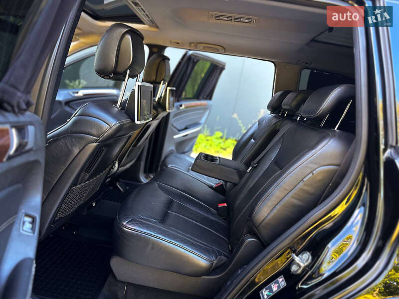 Позашляховик / Кросовер Mercedes-Benz GL-Class 2010 в Хмельницькому