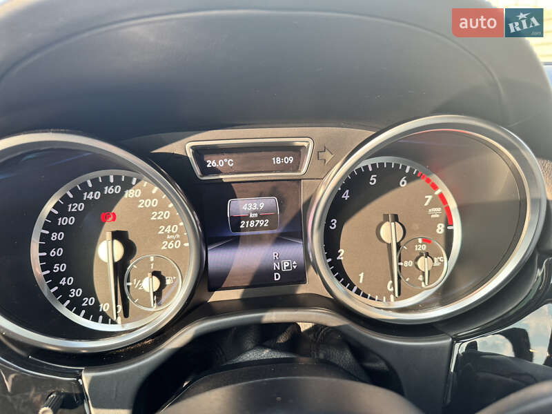 Внедорожник / Кроссовер Mercedes-Benz GL-Class 2013 в Кривом Роге