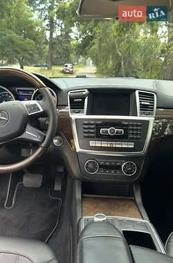 Внедорожник / Кроссовер Mercedes-Benz GL-Class 2015 в 