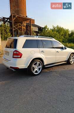 Внедорожник / Кроссовер Mercedes-Benz GL-Class 2010 в 