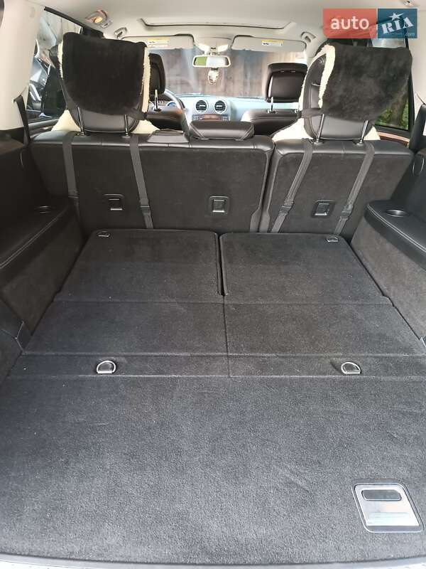 Внедорожник / Кроссовер Mercedes-Benz GL-Class 2011 в Черновцах