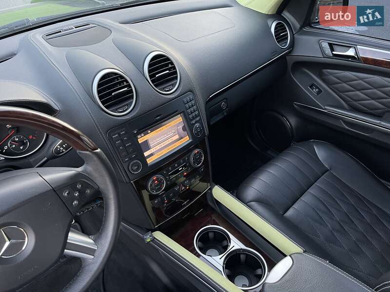 Позашляховик / Кросовер Mercedes-Benz GL-Class 2008 в Києві