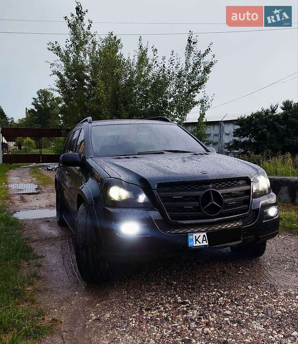 Внедорожник / Кроссовер Mercedes-Benz GL-Class 2008 в Киеве