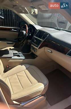 Внедорожник / Кроссовер Mercedes-Benz GL-Class 2013 в 