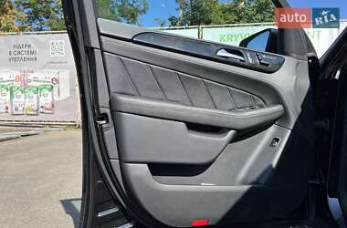 Внедорожник / Кроссовер Mercedes-Benz GL-Class 2016 в 