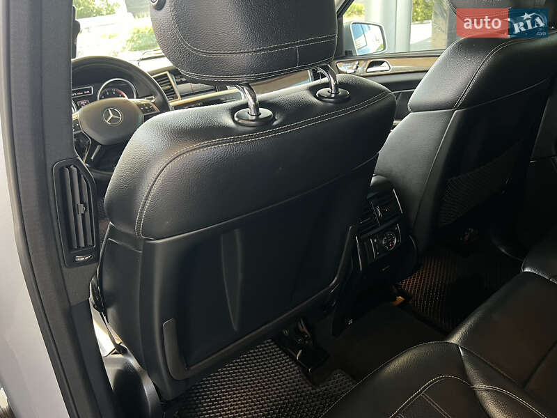 Позашляховик / Кросовер Mercedes-Benz GL-Class 2012 в Харкові