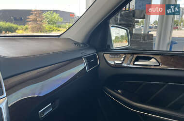 Внедорожник / Кроссовер Mercedes-Benz GL-Class 2012 в 