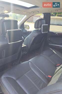 Внедорожник / Кроссовер Mercedes-Benz GL-Class 2010 в 