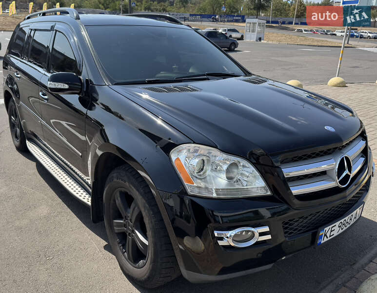 Внедорожник / Кроссовер Mercedes-Benz GL-Class 2006 в 