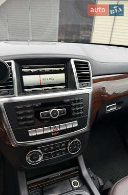 Внедорожник / Кроссовер Mercedes-Benz GL-Class 2015 в 