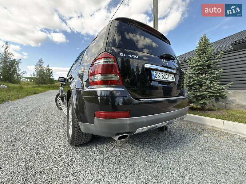 Внедорожник / Кроссовер Mercedes-Benz GL-Class 2008 в Ровно