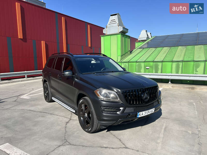 Внедорожник / Кроссовер Mercedes-Benz GL-Class 2015 в Киеве фото 3 Внедорожник / Кроссовер Mercedes-Benz GL-Class 2015 в Киеве