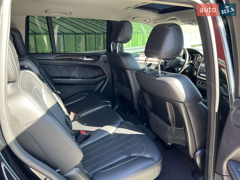 Внедорожник / Кроссовер Mercedes-Benz GL-Class 2015 в Киеве фото 32 Внедорожник / Кроссовер Mercedes-Benz GL-Class 2015 в Киеве