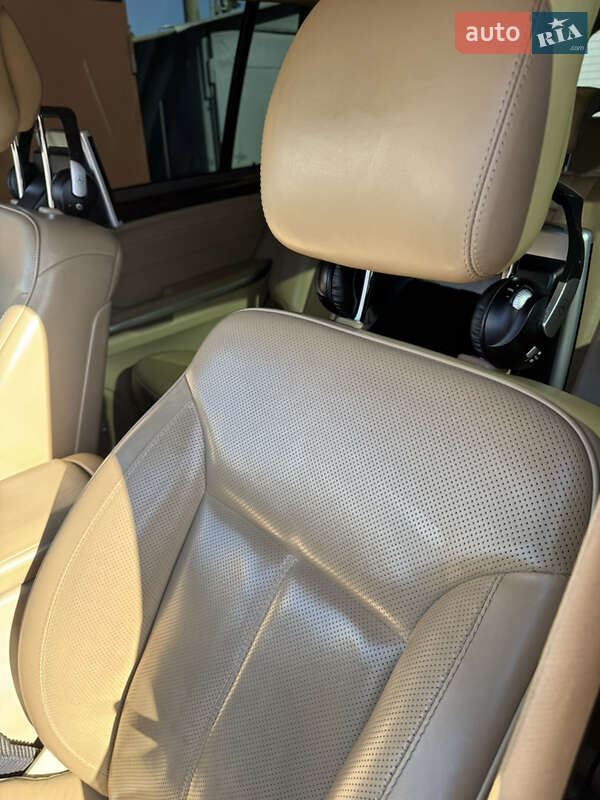 Внедорожник / Кроссовер Mercedes-Benz GL-Class 2011 в Каменец-Подольском