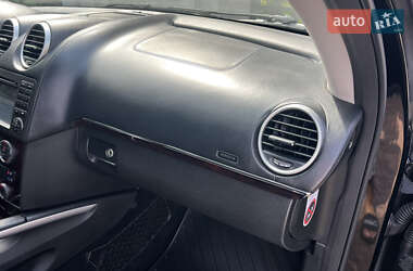 Внедорожник / Кроссовер Mercedes-Benz GL-Class 2009 в 