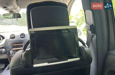 Внедорожник / Кроссовер Mercedes-Benz GL-Class 2010 в 