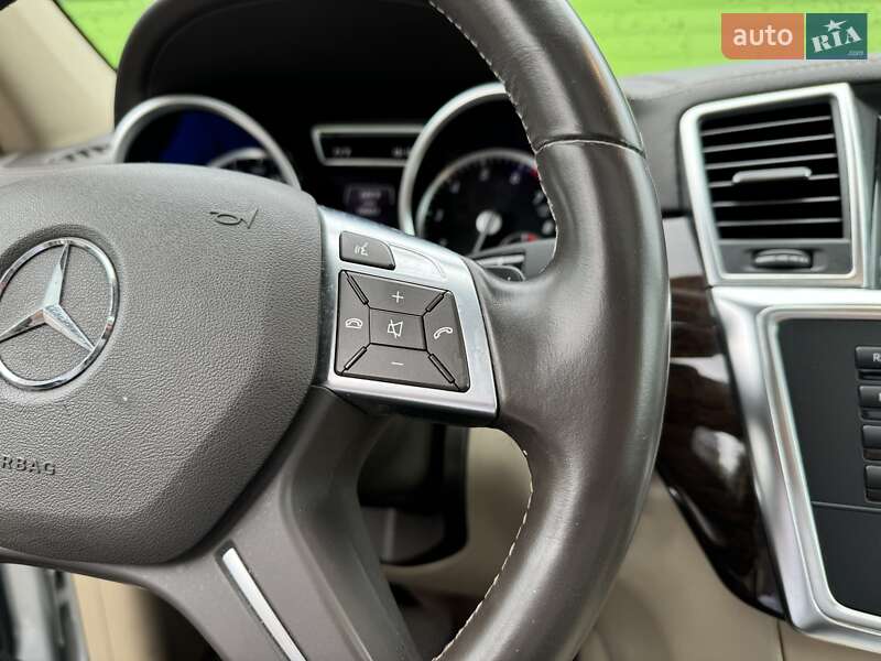 Позашляховик / Кросовер Mercedes-Benz GL-Class 2014 в Києві