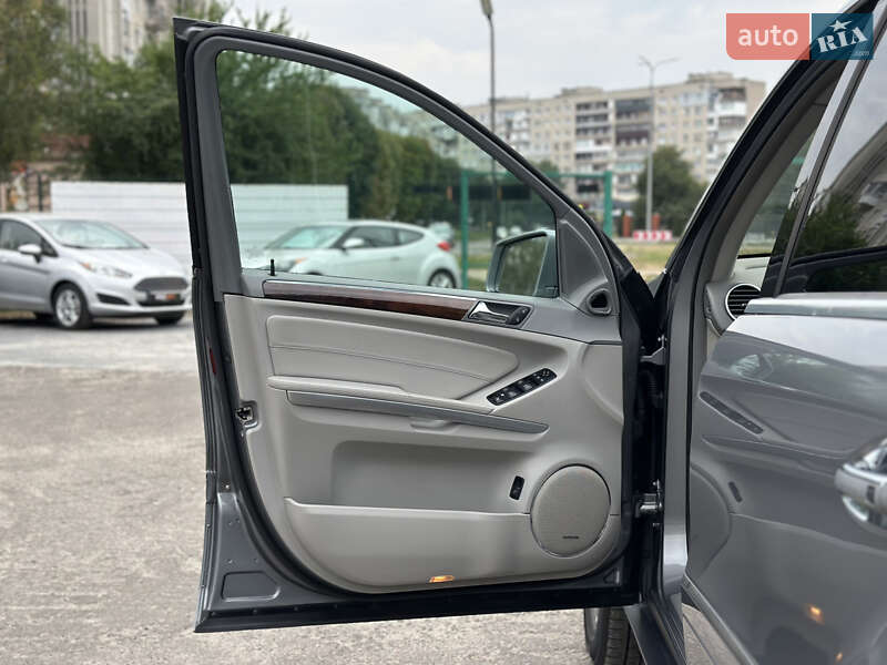 Позашляховик / Кросовер Mercedes-Benz GL-Class 2011 в Шептицькому