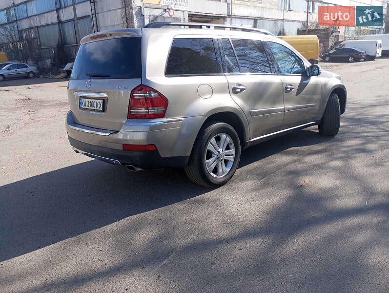 Внедорожник / Кроссовер Mercedes-Benz GL-Class 2007 в Киеве