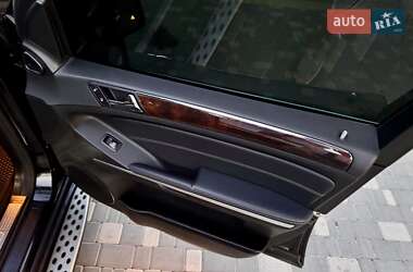 Внедорожник / Кроссовер Mercedes-Benz GL-Class 2012 в 