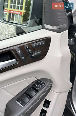 Позашляховик / Кросовер Mercedes-Benz GL-Class 2015 в 