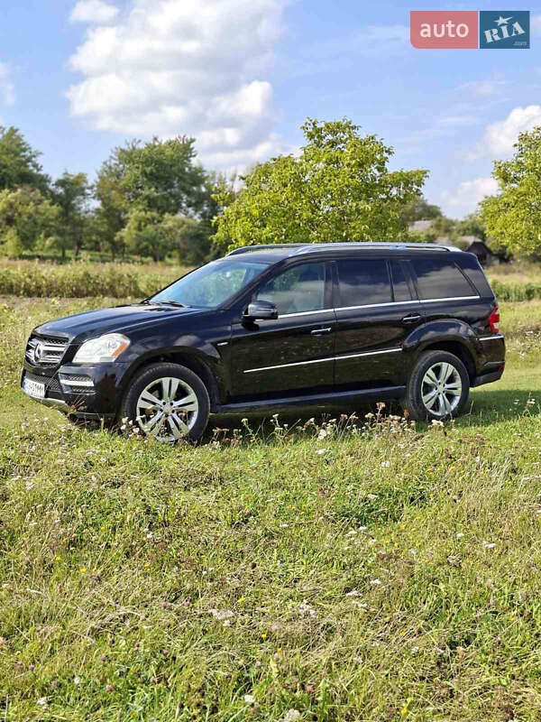 Позашляховик / Кросовер Mercedes-Benz GL-Class 2011 в Ременеві