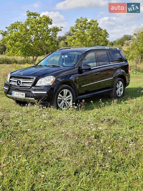 Позашляховик / Кросовер Mercedes-Benz GL-Class 2011 в Ременеві