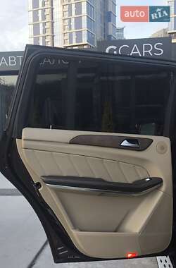 Внедорожник / Кроссовер Mercedes-Benz GL-Class 2012 в 