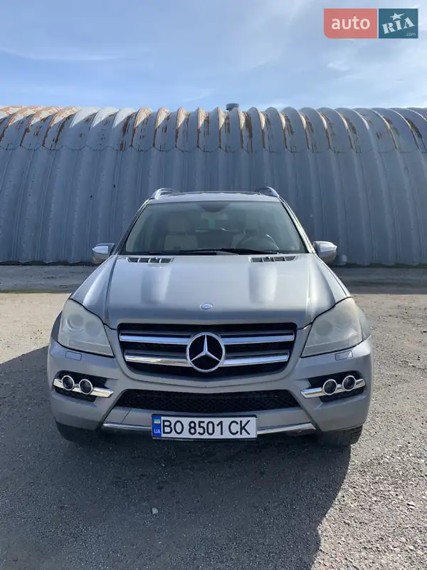 Mercedes-Benz GL-Class