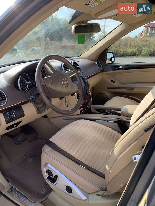 Внедорожник / Кроссовер Mercedes-Benz GL-Class 2010 в Тернополе фото 14 Внедорожник / Кроссовер Mercedes-Benz GL-Class 2010 в Тернополе