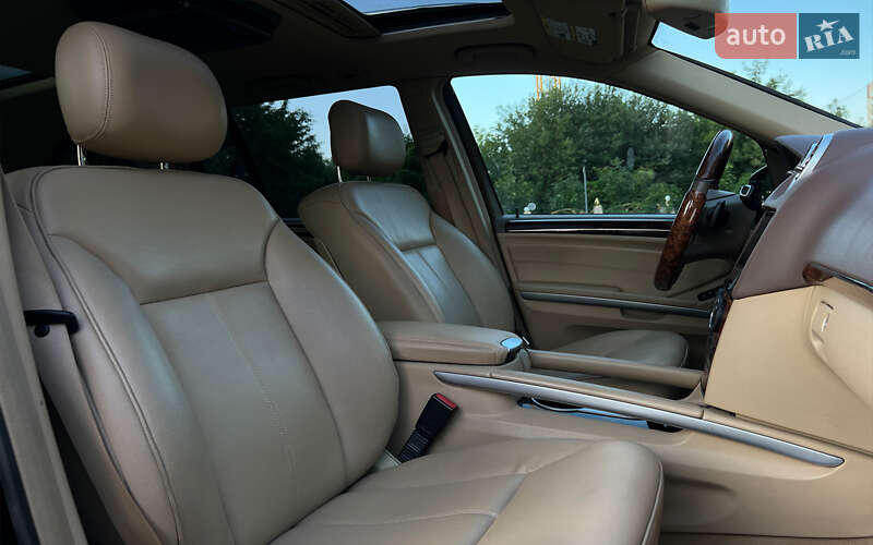 Внедорожник / Кроссовер Mercedes-Benz GL-Class 2011 в Львове фото 9 Внедорожник / Кроссовер Mercedes-Benz GL-Class 2011 в Львове