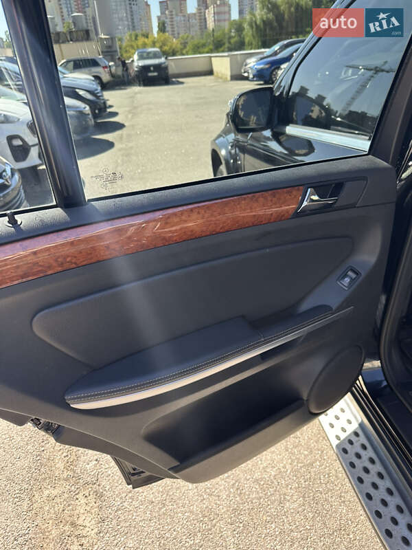 Внедорожник / Кроссовер Mercedes-Benz GL-Class 2008 в Киеве фото 14 Внедорожник / Кроссовер Mercedes-Benz GL-Class 2008 в Киеве