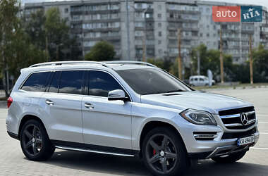 Позашляховик / Кросовер Mercedes-Benz GL-Class 2013 в 