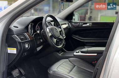 Позашляховик / Кросовер Mercedes-Benz GL-Class 2013 в 