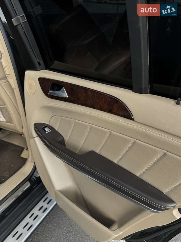 Позашляховик / Кросовер Mercedes-Benz GL-Class 2013 в Львові