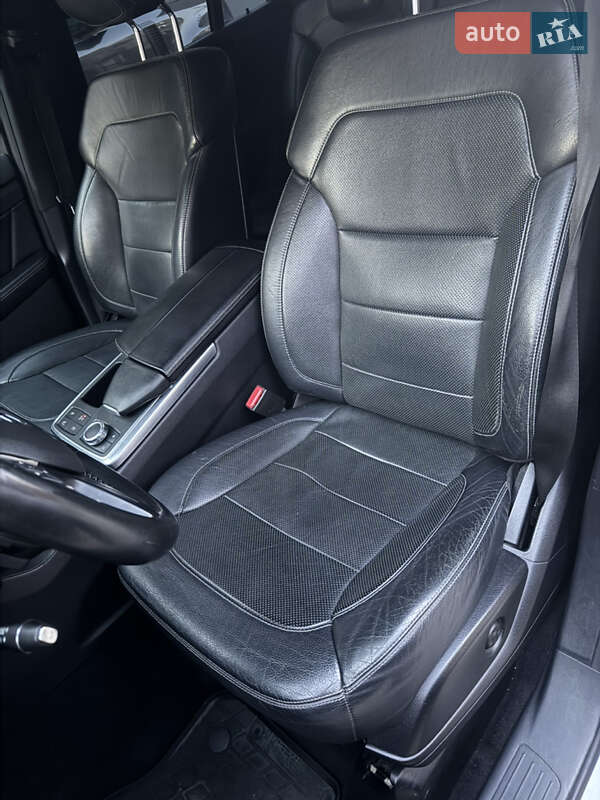 Позашляховик / Кросовер Mercedes-Benz GL-Class 2015 в Сумах фото 12 Позашляховик / Кросовер Mercedes-Benz GL-Class 2015 в Сумах