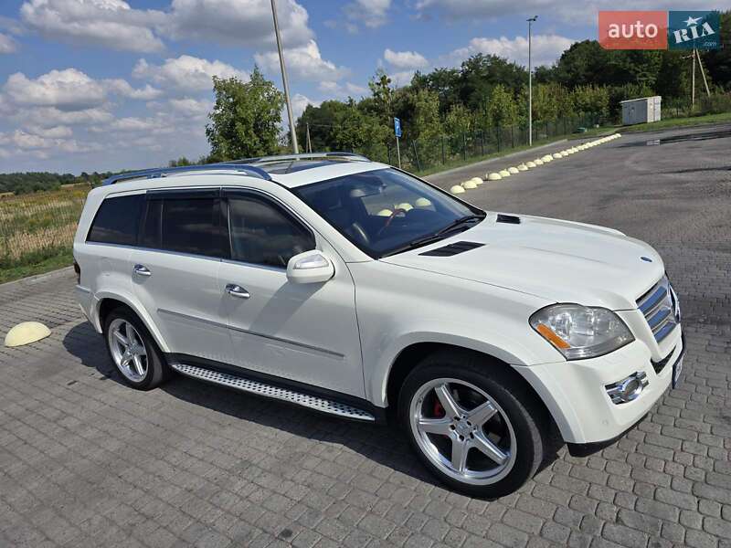 Позашляховик / Кросовер Mercedes-Benz GL-Class 2009 в Радивиліві